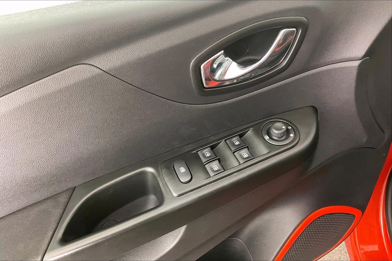 Renault Captur LE | Guaranteed Warranty | 0 Down Payment