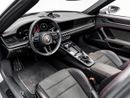 Porsche 911 Targa 4GTS 3.0L (450 HP)