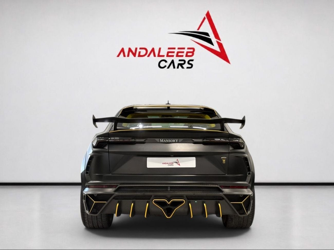 لامبورغيني اوروس STD AED 13,330 P.M | 0% DOWN PAYMENT | LAMBORGHINI URUS (VENATUS EVO S P900 KIT) | 4.0L TWIN-TURBO V