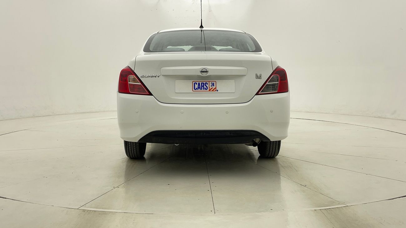 نيسان صني SV 1.5 | بدون دفعة مقدمة | اختبار القيادة في المنزل