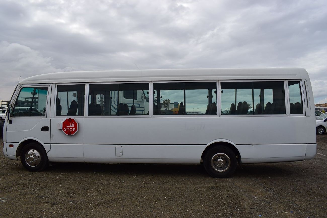 Mitsubishi Rosa Mitsubishi Rosa Bus, Model:2015. Excellent condition