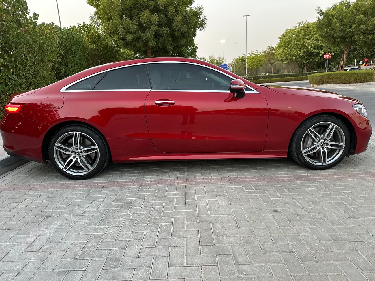 مرسيدس بنز E 400 كوبيه