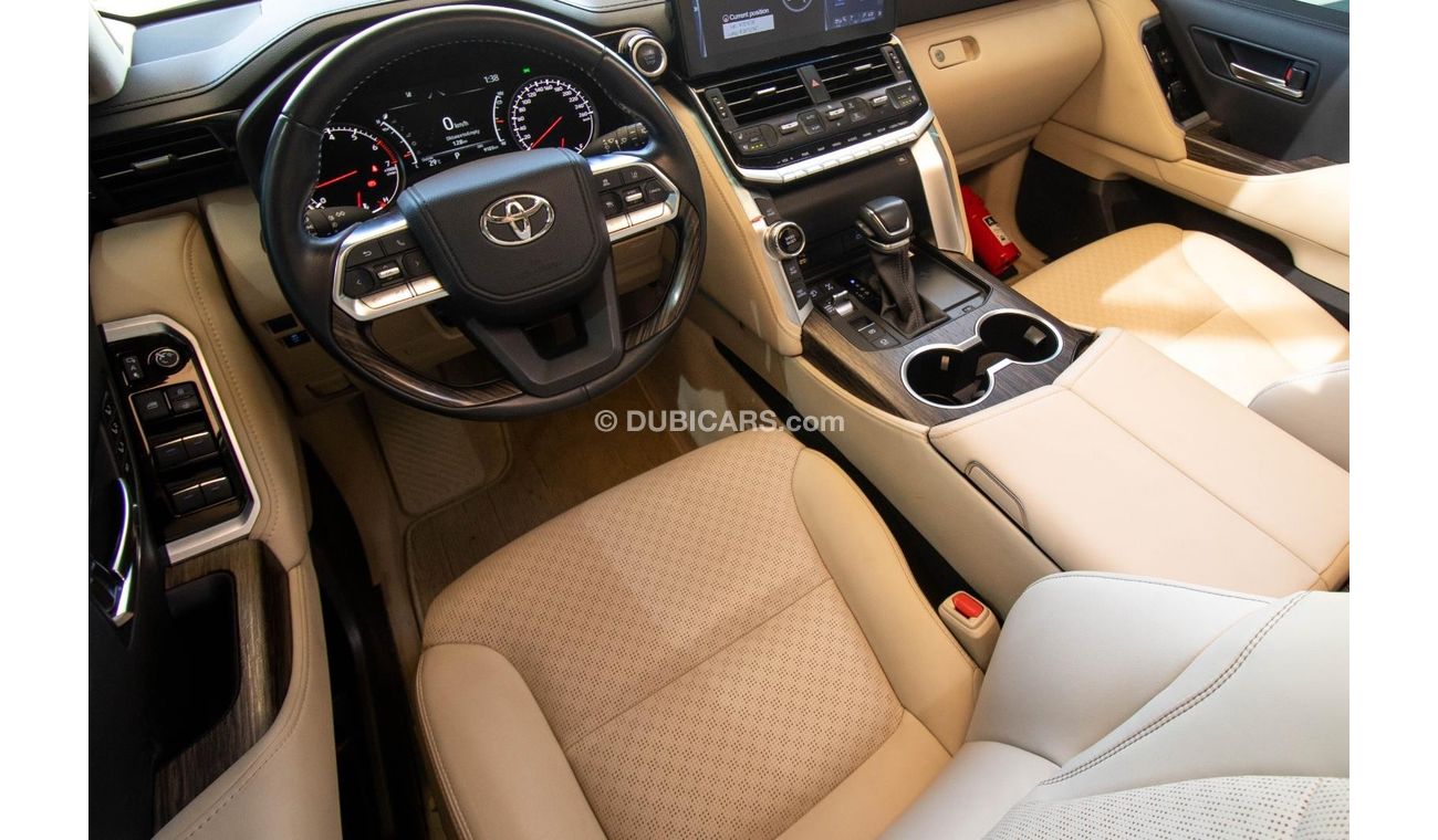 Toyota Land Cruiser J300