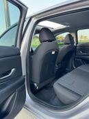 هيونداي إلانترا Hyundai Elentra ( 2.0L) 2023 Sunroof Original paint