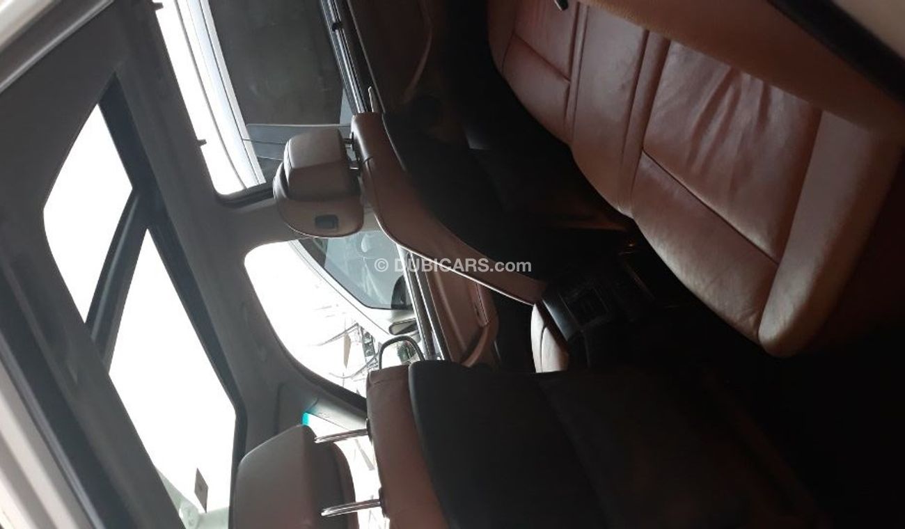 BMW X5 2009 Gulf specs Full options