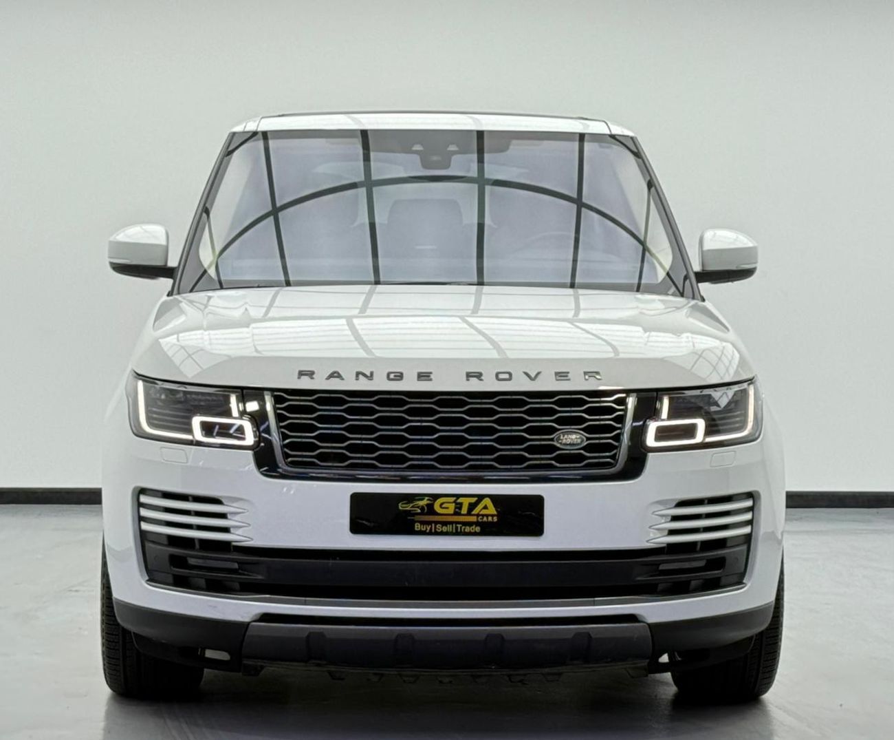 Land Rover Range Rover 2021 Range Rover Vogue V6, 2026 RR Warranty + Service Pack, Fully Loaded, Excellent Condition, GCC