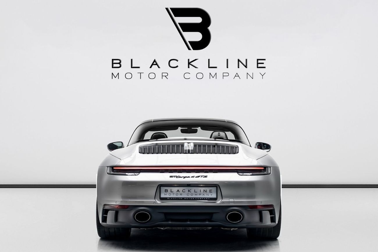 Porsche 911 Targa 4GTS 3.0L (450 HP)