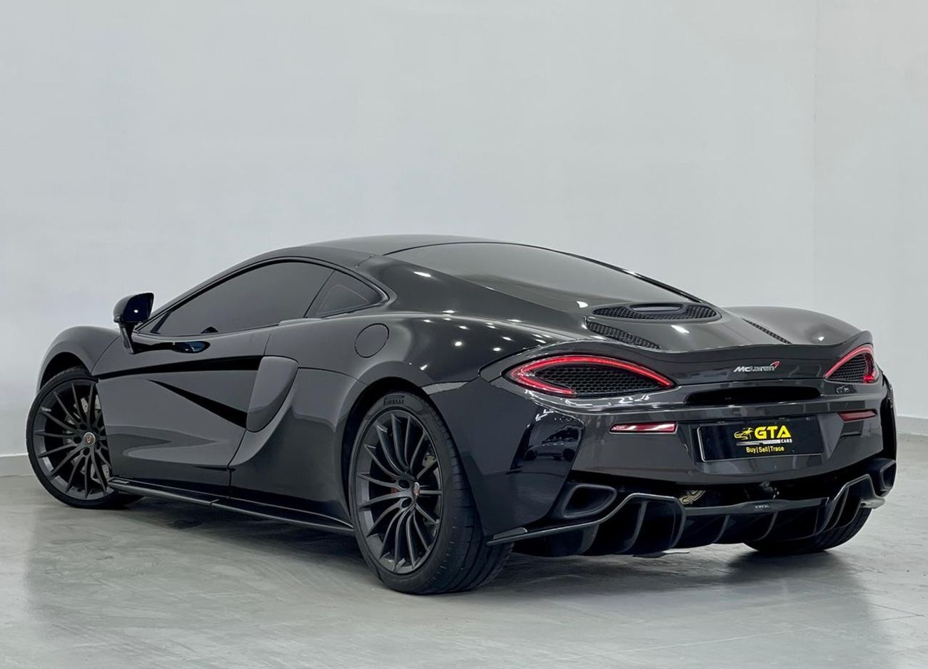 McLaren 570GT 2017 McLaren 570GT, Warranty, Full Service History, Low KMs, GCC