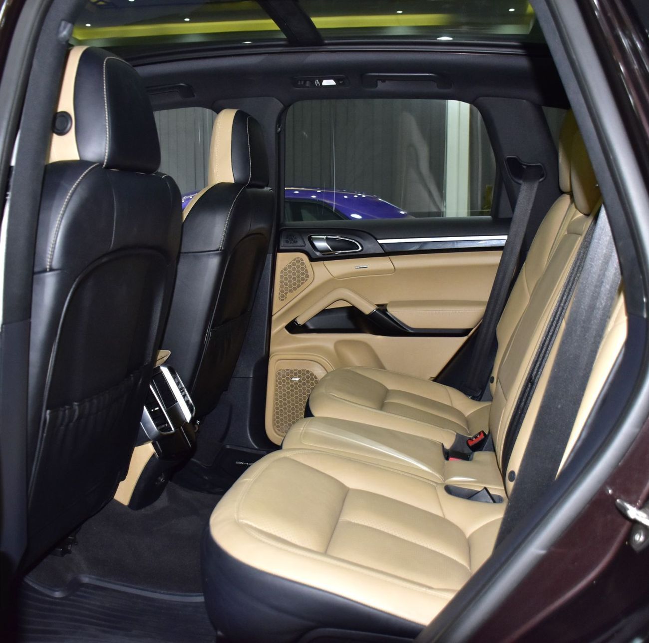 Porsche Cayenne PLATINUM EDITION EXCELLENT DEAL for our Porsche Cayenne ( 2018 Model ) in Brown Color American Specs