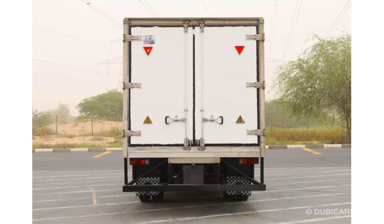 Mitsubishi Canter HD | Long Chassis 5Ton | RedDot Chiller Box | Excellent Condition | GCC Specs