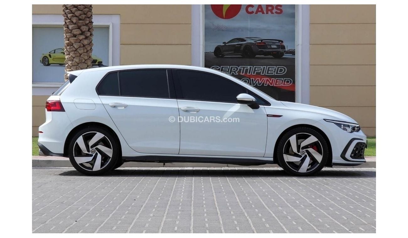 فولكس واجن جولف GTI ليذر