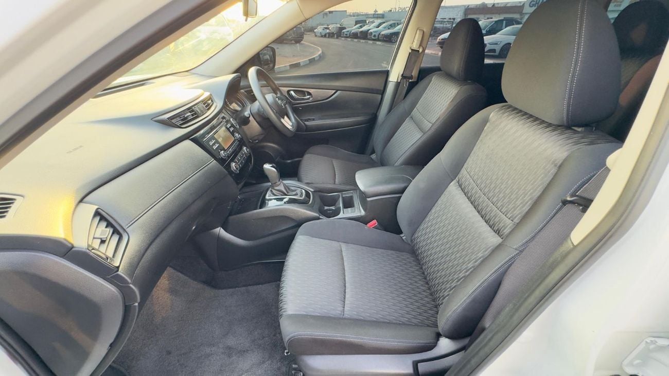 نيسان إكس تريل -