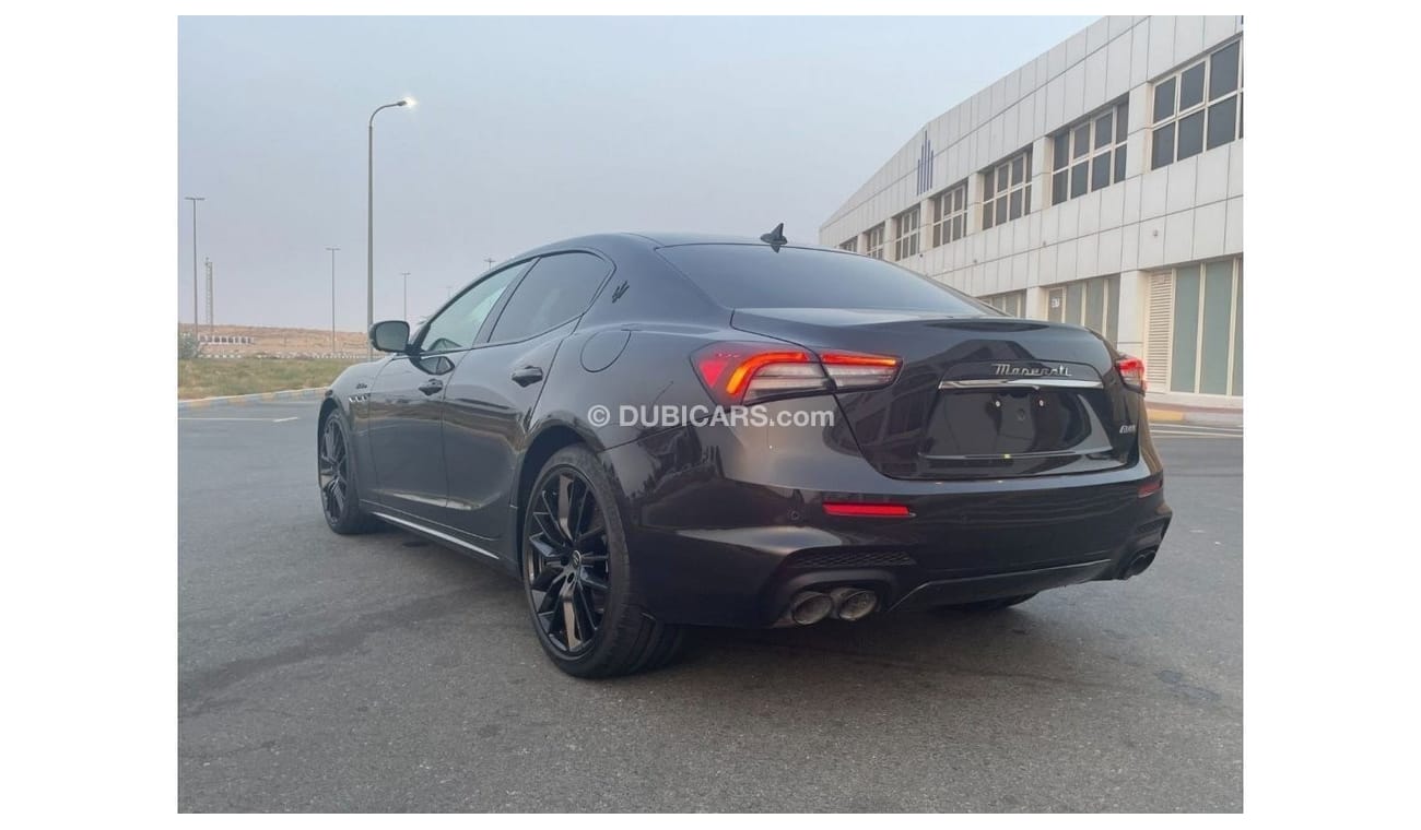 Maserati Ghibli Modena model 2022 3L RWD - Full option / SUPER CLEAN