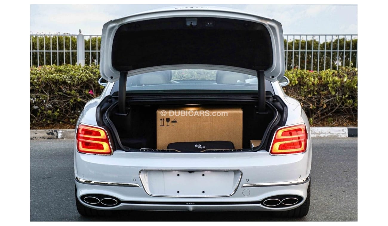 Bentley Flying Spur 2022 Bentley Flying Spur 2.9L V6 Hybrid - Mileage + Luxury + Powerful Bi-turbo Engine