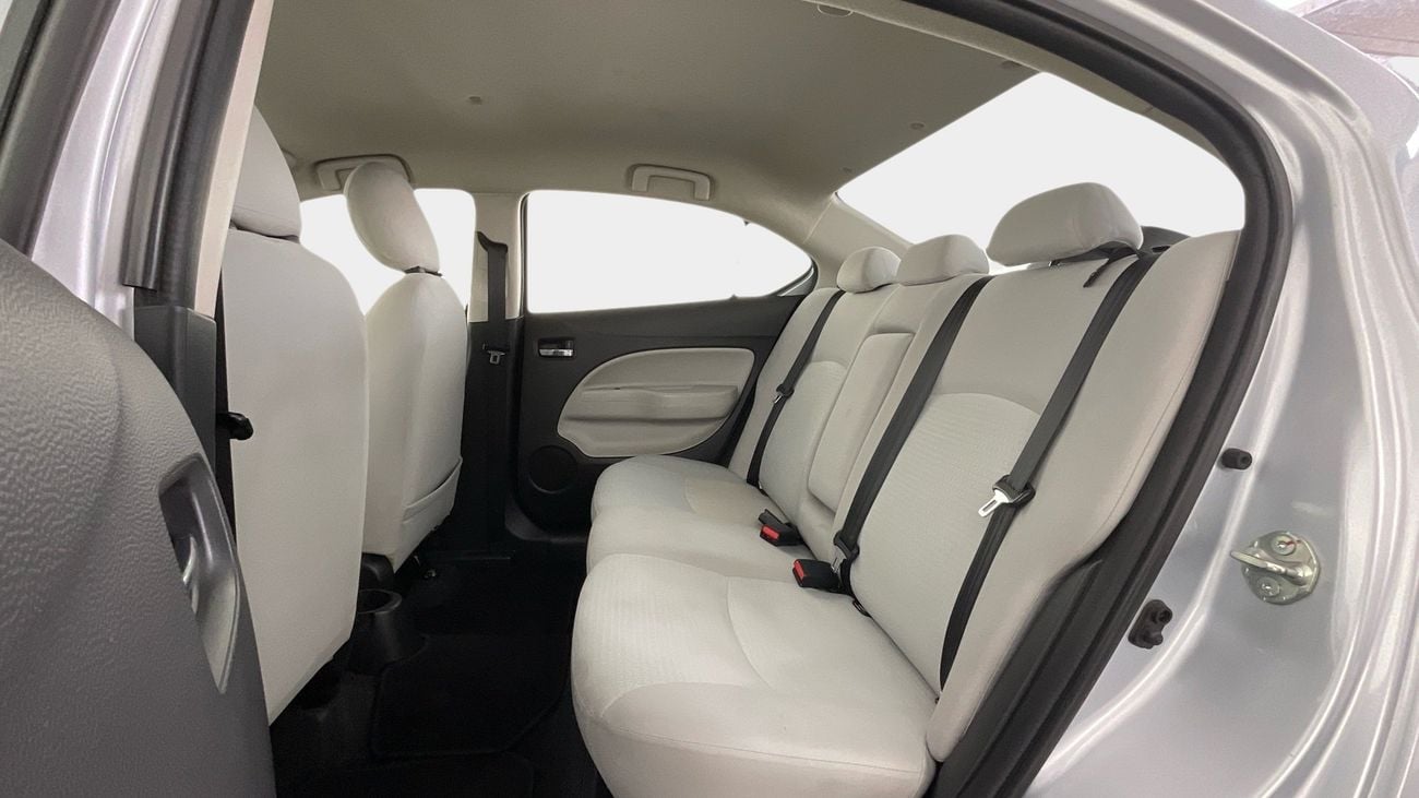 ميتسوبيشي اتراج GLX Full | upto AED 20,000 Ramadan Discount | شامل الضمان | 0 ﺪﻔﻋﺓ ﺃﻮﻟﻯ