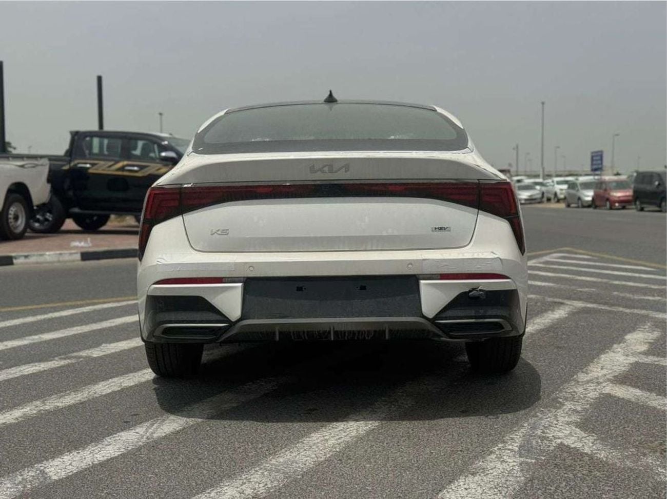 Kia K5 Kia K5 EX Kia K5 2.0L Hybrid | GCC | 2026 |