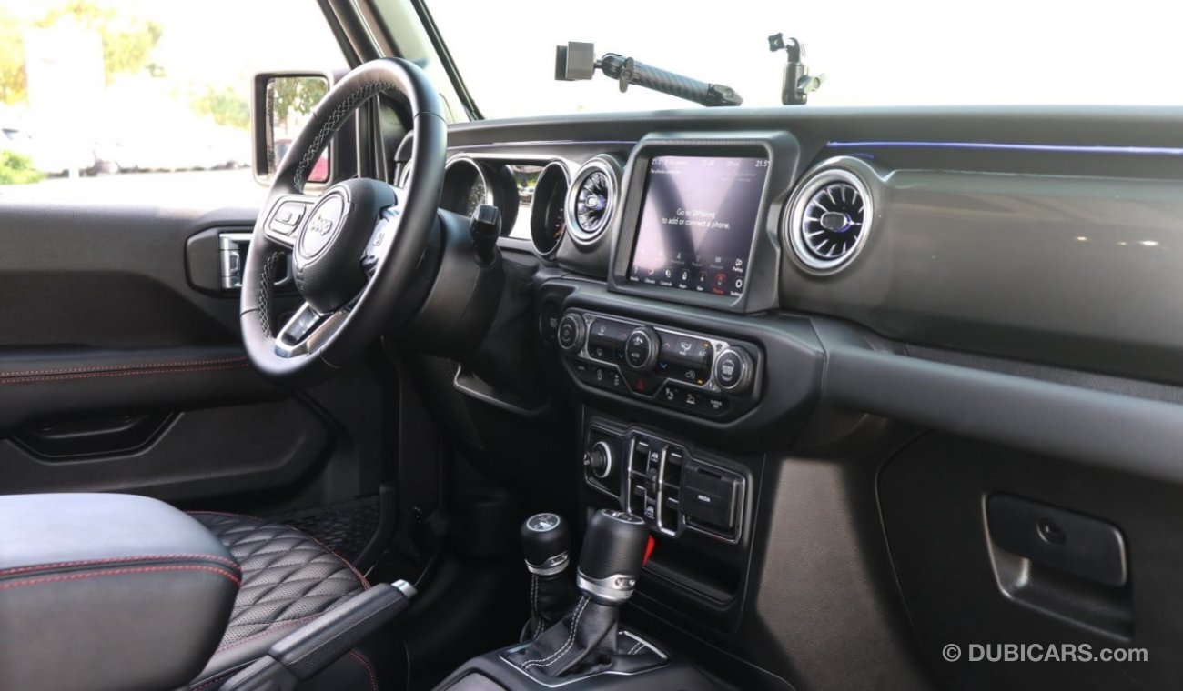 Jeep Wrangler SAHARA UNLIMITED JEEPERS EDITION / GCC Specifications