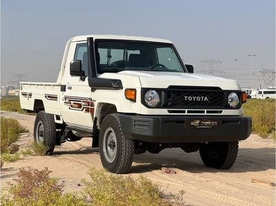 Toyota Land Cruiser Pick Up LC79 S/C 4.0L PTR M/T // 2025 // STANDERD OPTION // SPECIAL OFFER // BY FORMULA AUTO // FOR EXPORT