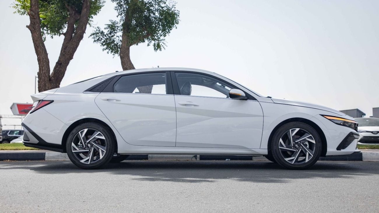 هيونداي إلانترا 1.5L Premium | 2025 | For Local Registration +10%