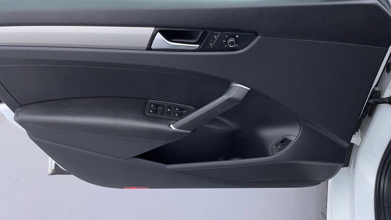 فولكس واجن باسات S 2.5 | بدون دفعة مقدمة | اختبار قيادة مجاني للمنزل