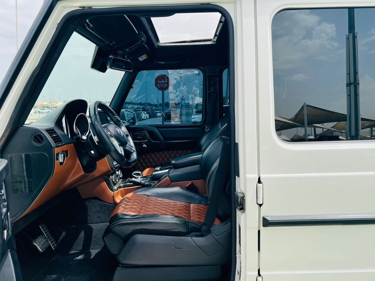 Mercedes Benz G63 AMG MERCEDES-BENZ G 63 AMG 2016 Std 5.5L/V8
