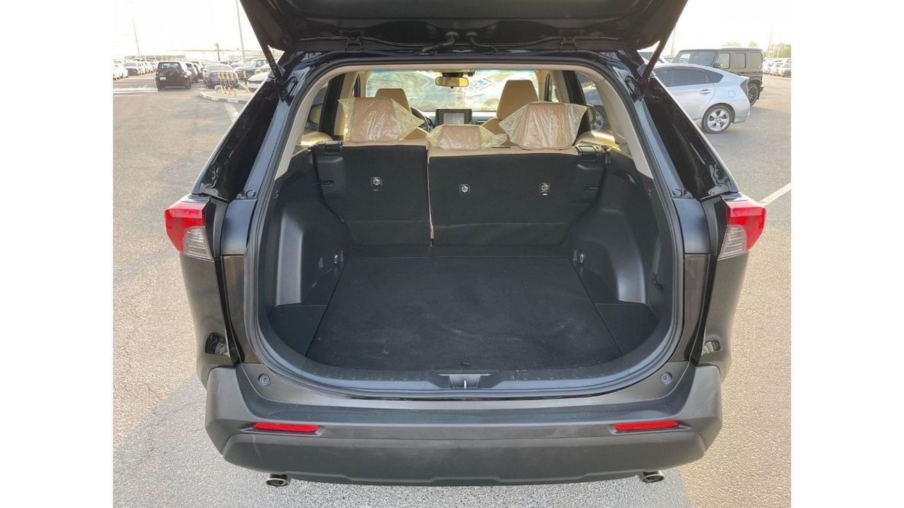 تويوتا راف ٤ LE