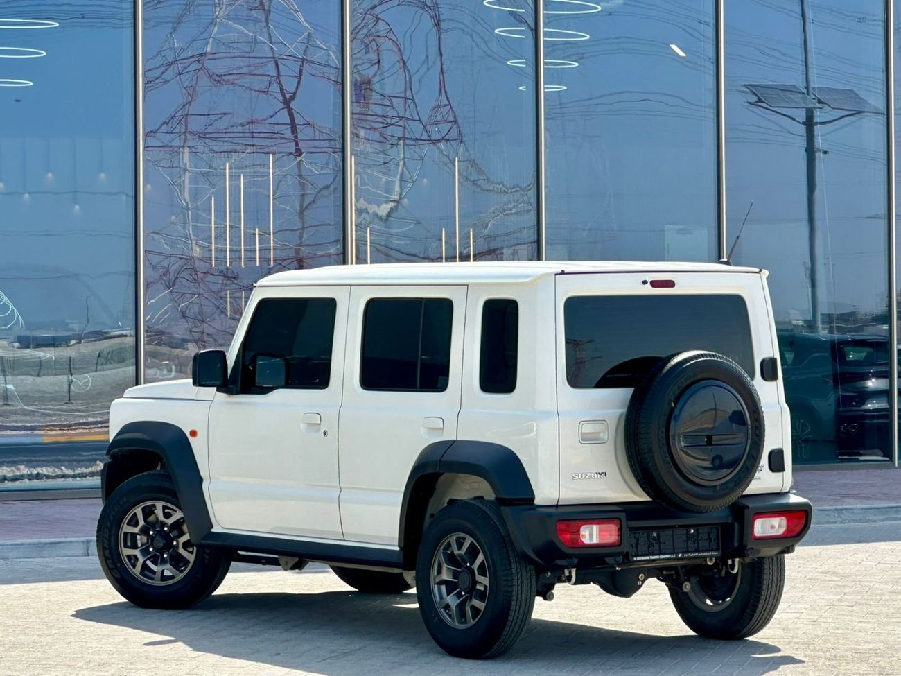 سوزوكي جيمني GLX 1.5L (5-Doors)