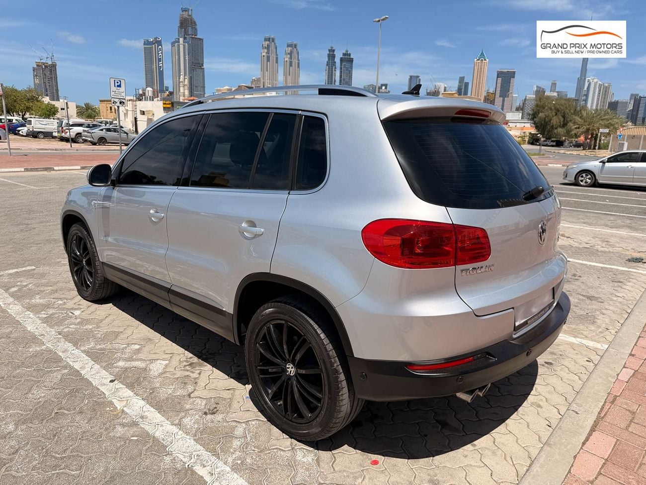 Volkswagen Tiguan SEL