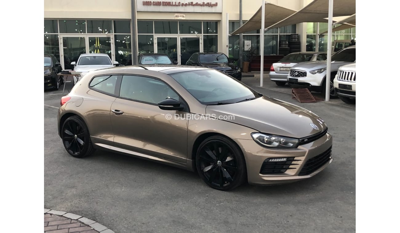 Volkswagen Golf Volex wagan SCIRICCO  R MODEL 2017 GCC car prefect condition full option low mileage