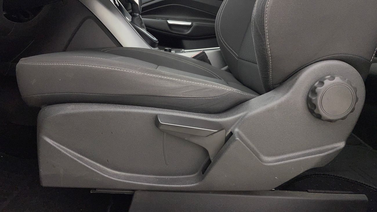 فورد إيسكاب S 2.5 | بدون دفعة مقدمة | اختبار القيادة في المنزل