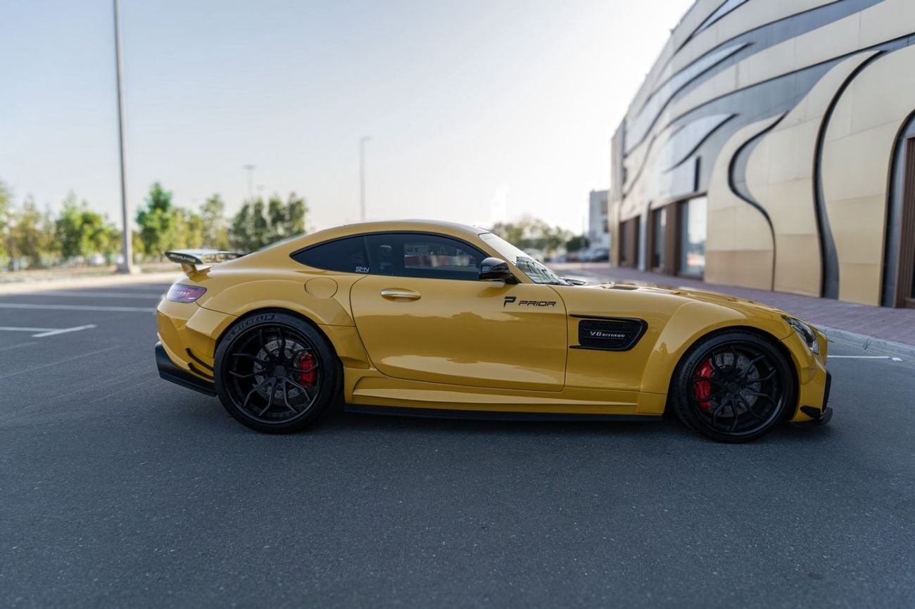 Mercedes Benz AMG GT Mercedes-Benz AMG GT R 2017