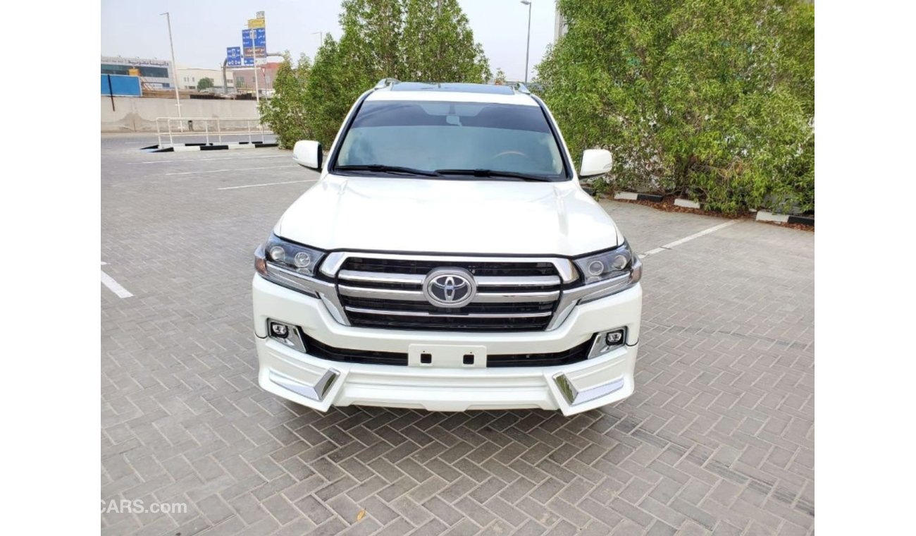 Toyota Land Cruiser LAND CRUSIER VXR V8 2010