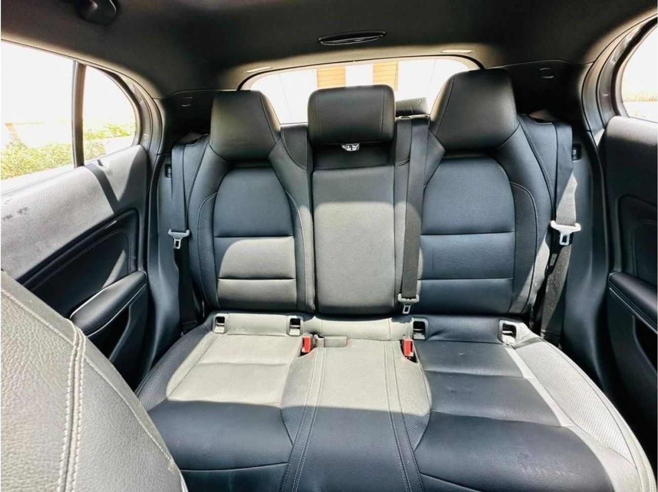 Mercedes-Benz GLA 250 1390 PM || GLA 250 2.0L || FULL AGENCY MAINTAINED ||GCC || PRISTINE CONDITION