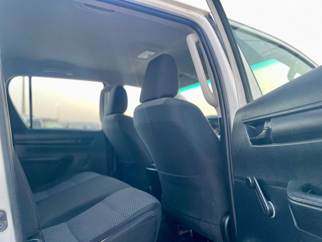 تويوتا هيلوكس 2019 Toyota Hilux GL 2.7L V4 - AWD 4x4 - Patrol Automatic - 149,000 km