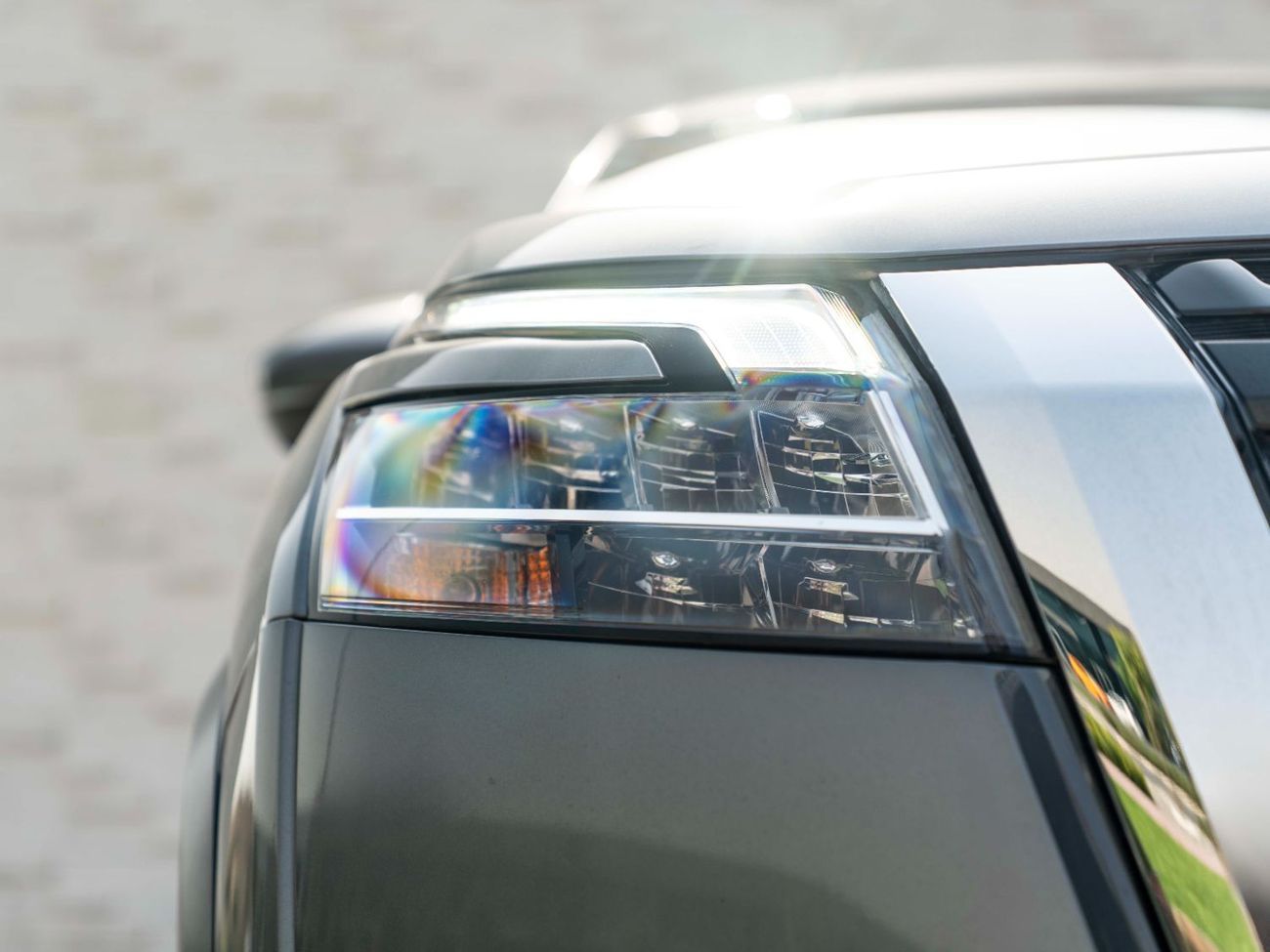 نيسان باثفايندر SL 3.5L (7 Seater)