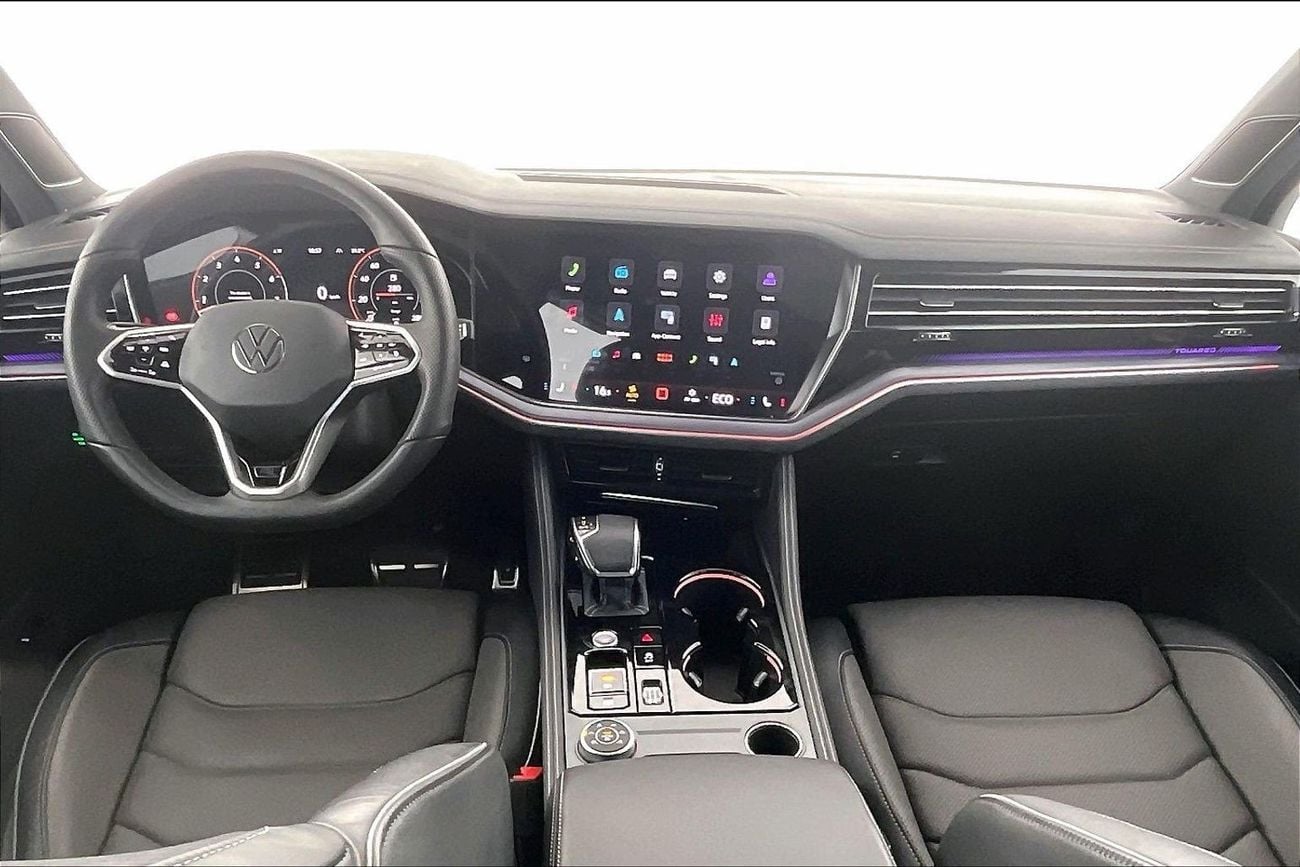 فولكس واجن طوارق R-Line | upto AED 20,000 Ramadan Discount | شامل الضمان | 0 ﺪﻔﻋﺓ ﺃﻮﻟﻯ