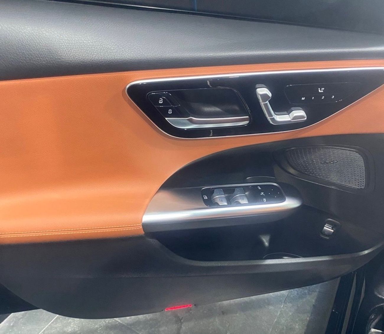 مرسيدس بنز C 300