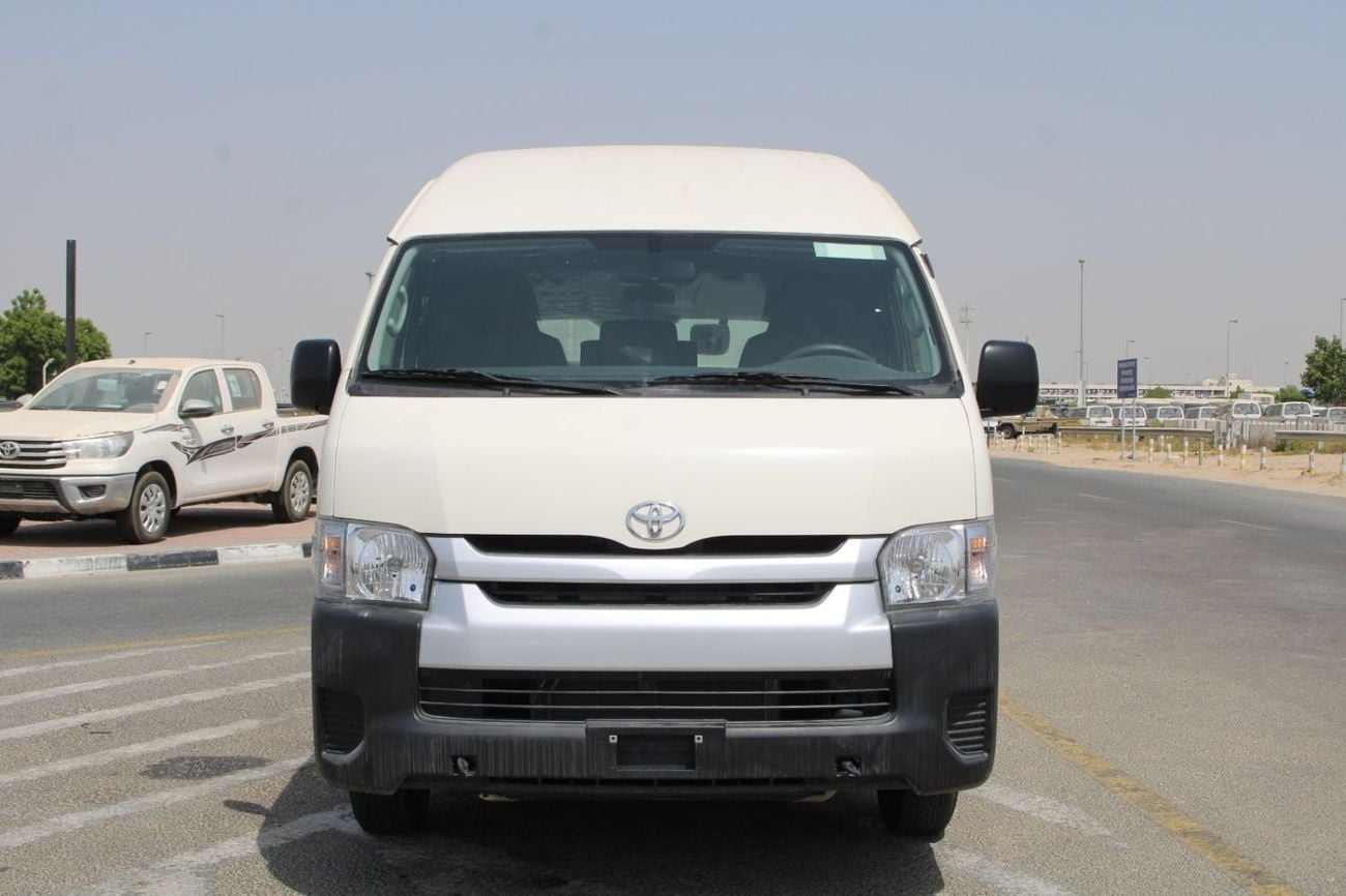 Toyota Hiace DX TOYOTA HIACE 2.7L PETROL 3 SEATER CARGO HIGH ROOF MANUAL