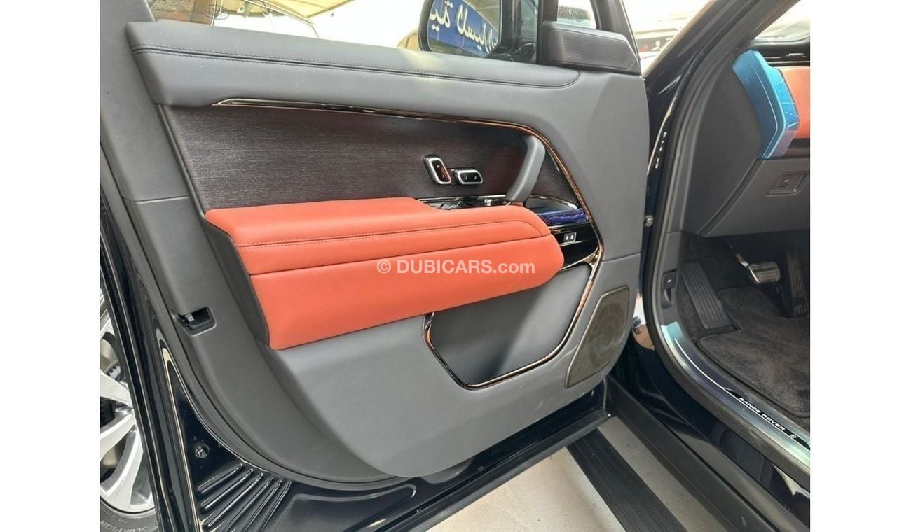 Land Rover Range Rover GCC Specs / With Warranty & Service