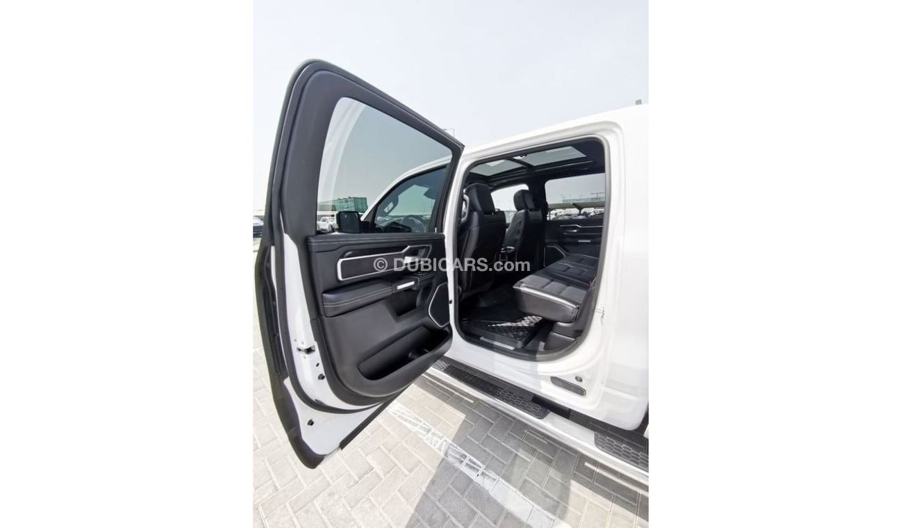 RAM 1500 Dodge RAM Laramie - 2021 - White