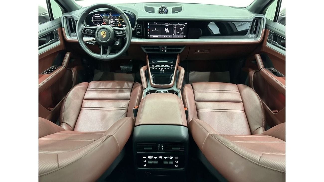 Porsche Cayenne 2024 Porsche Cayenne Coupe, Oct 2026 Porsche Warranty, Full Porsche Service History, GCC