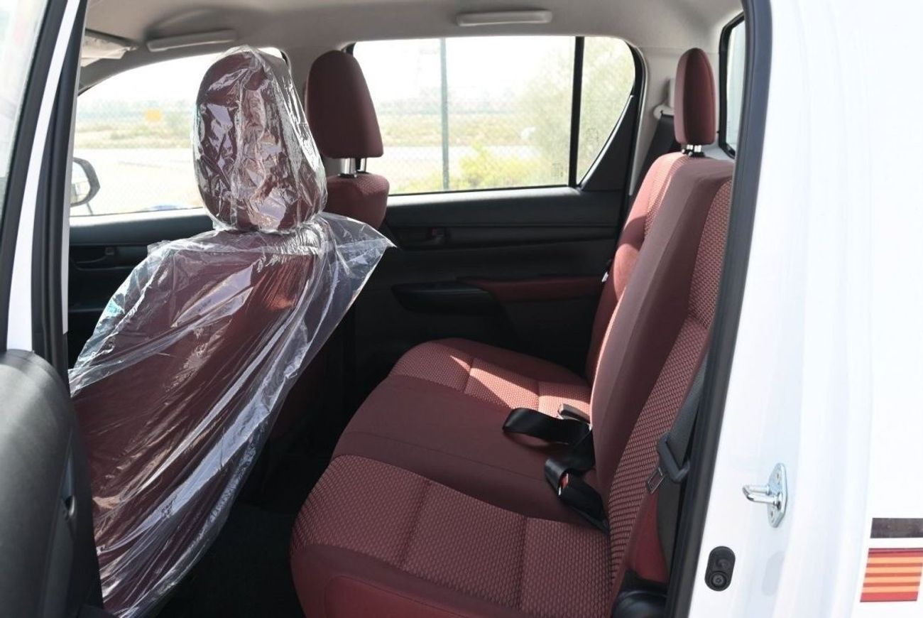 تويوتا هيلوكس HILUX 2.7L PETROL 4X2 DRIVE AUTO TRANSMISSION 2024