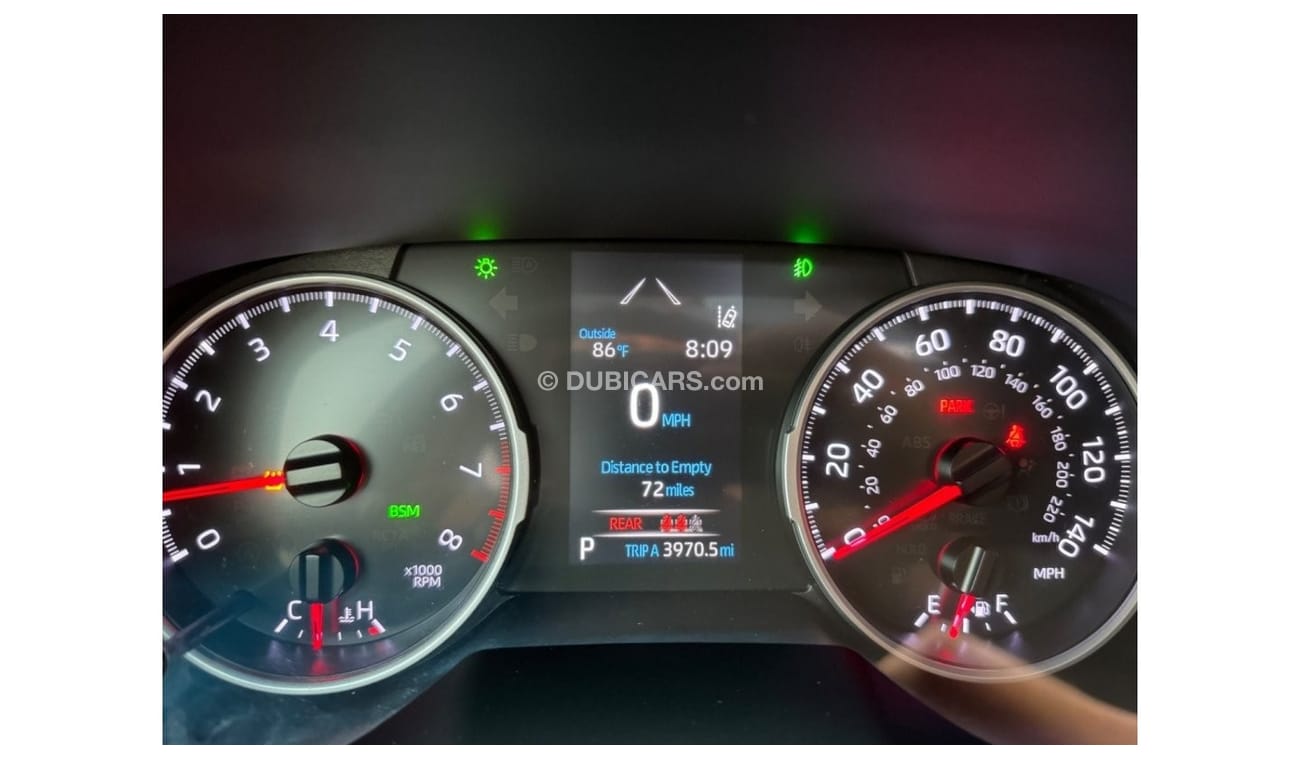 Toyota RAV4 2020 XLE SUNROOF PUSH START 4x4 - 2.5L USA IMPORTED