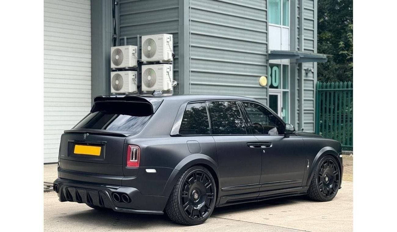 Rolls-Royce Cullinan 6.75 V12 Black Badge RIGHT HAND DRIVE