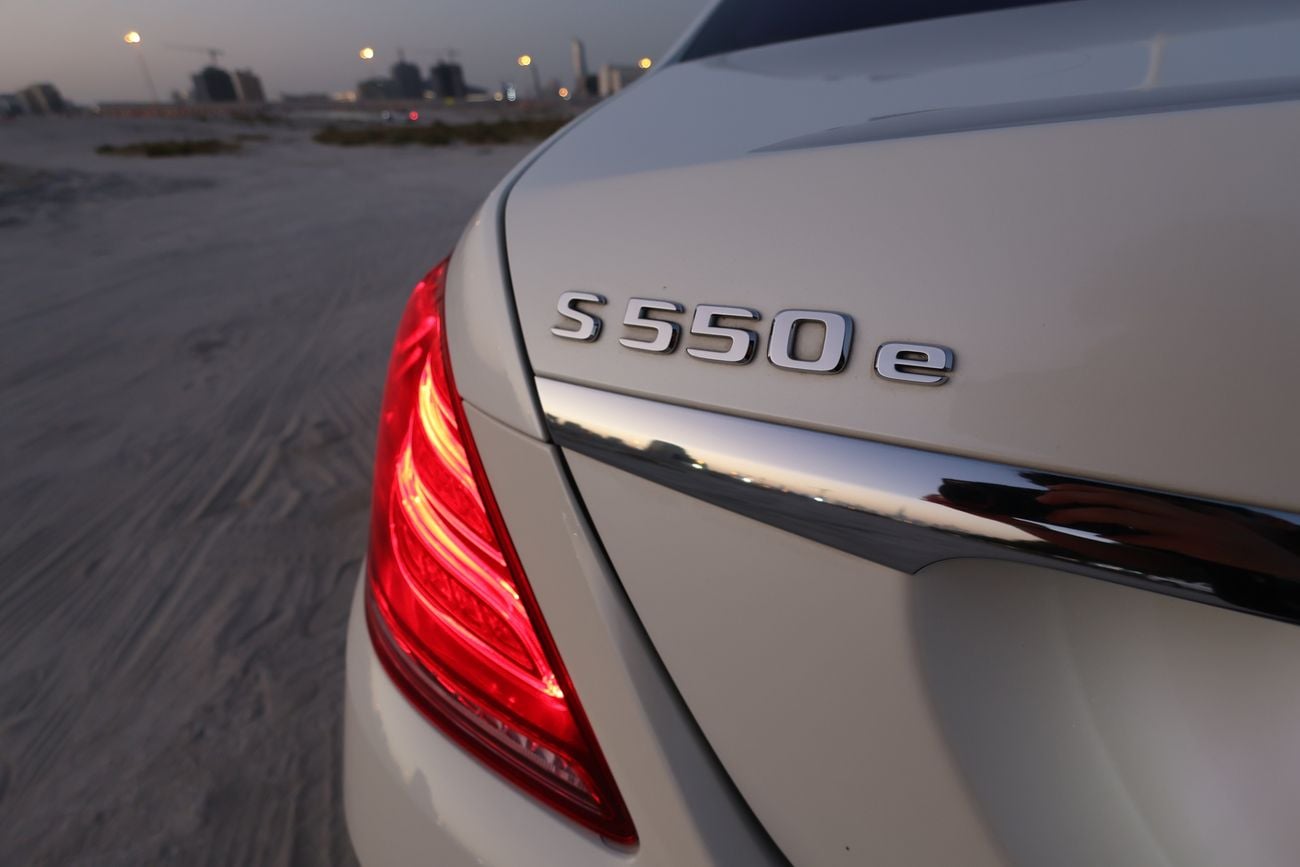 مرسيدس بنز S 550 مرسيدس بنز S550e هجين قابل للشحن 2017 | فل أوبشن | مواصفات يابانية | ضمان بطارية الهايبرد