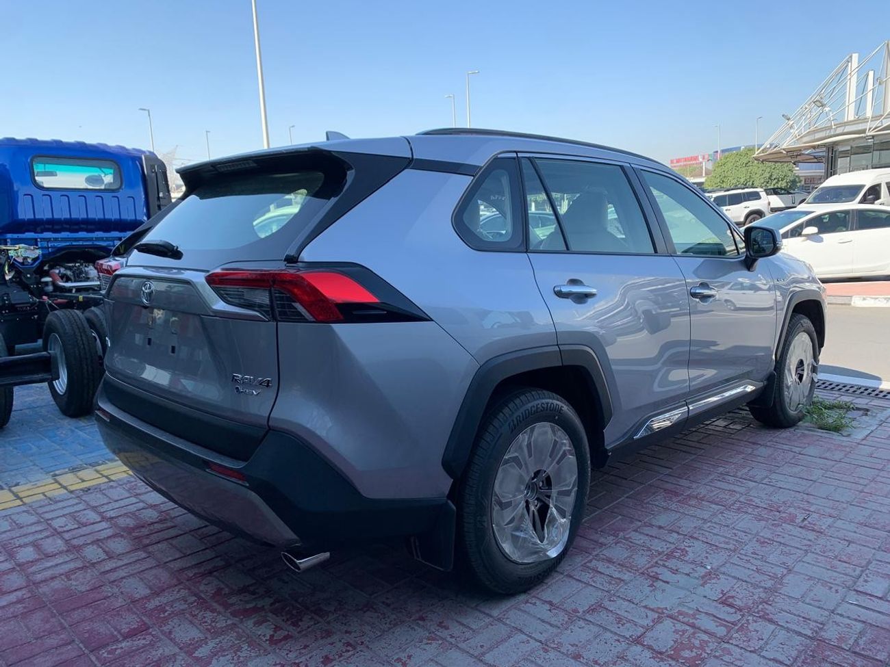 Toyota RAV4 LIMITED FULL OPTION 2.5L V4 HYBRID