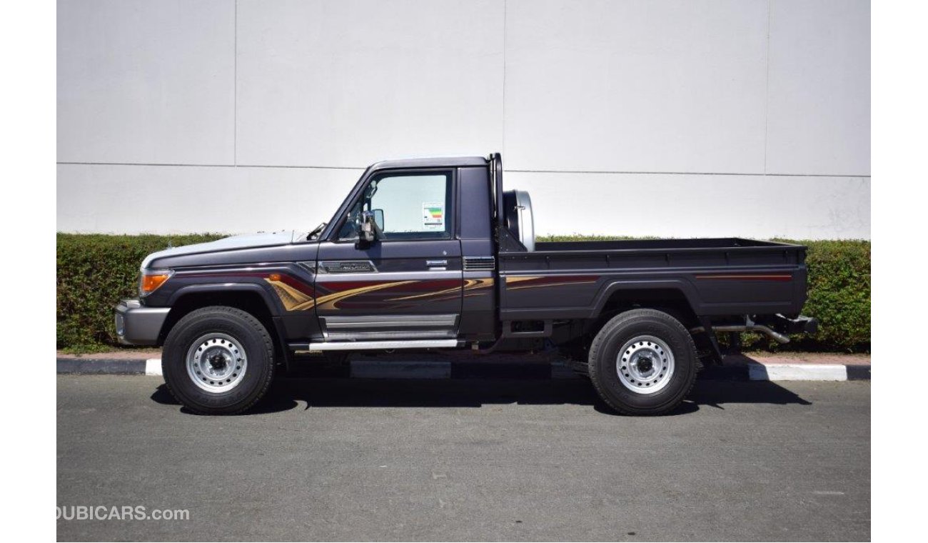 تويوتا لاند كروزر بيك آب 79 SINGLE CAB PICKUP LX-G V6 4.0L PETROL 4WD MT