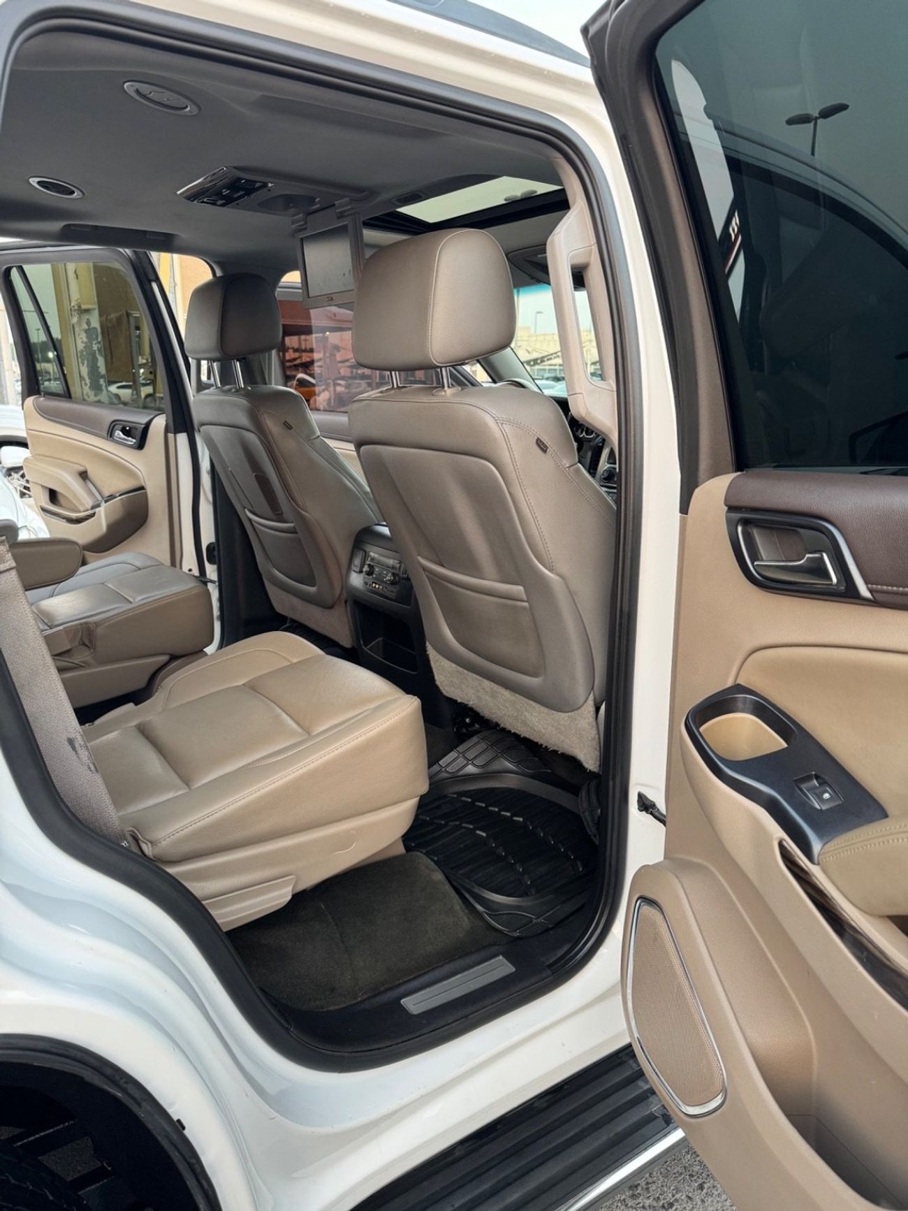 Chevrolet Tahoe 1LT 5.3L