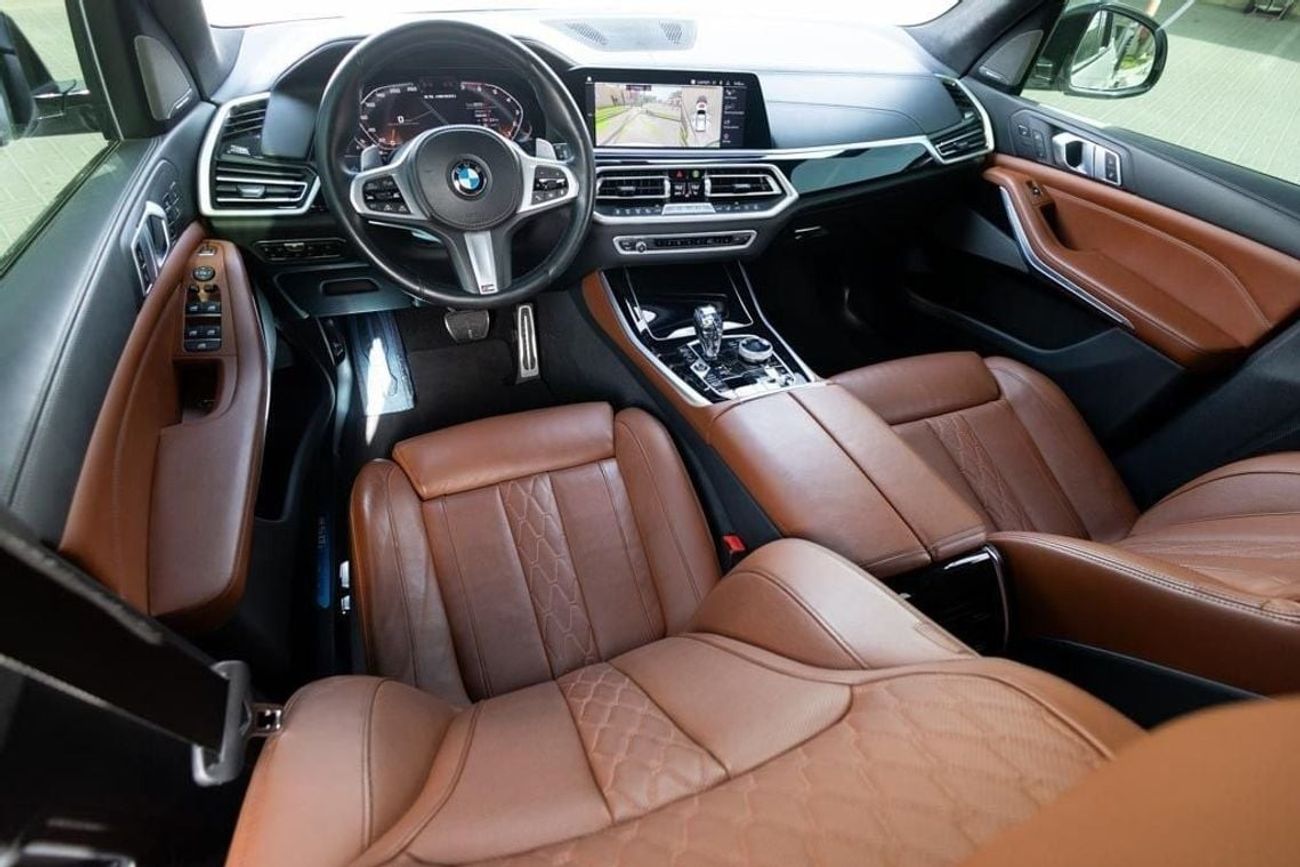 بي أم دبليو X5 50i M Sport 4.4L BMW X5 M50i M-Sport 2021 GCC under Agency Warranty and Service Contract with Flexib