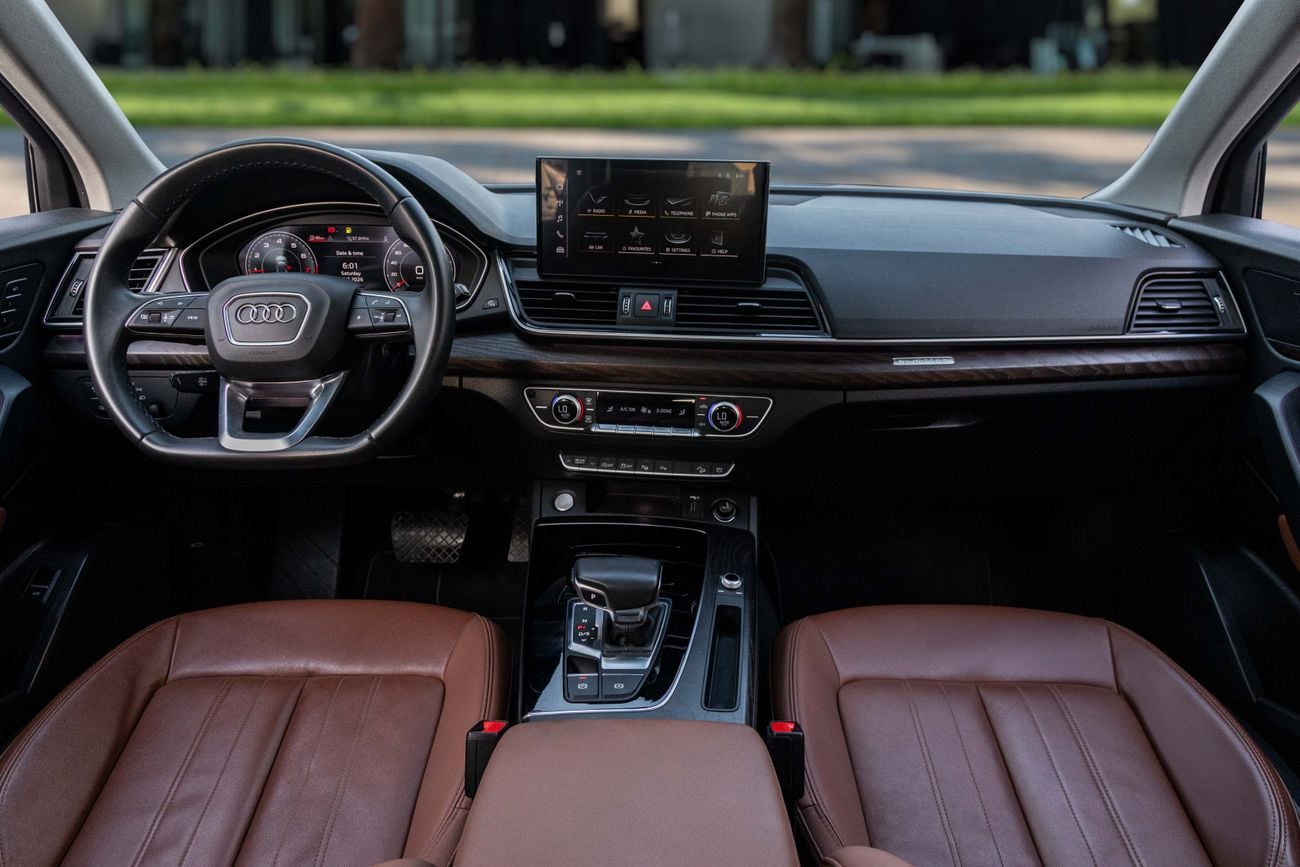 Audi Q5 40 TFSI S-LINE | 2,546 P.M | 0% Downpayment | Audi History | Under Warranty!